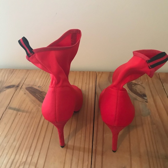 NIB Catherine Malandrino Vendome Bootie - Picture 6 of 10